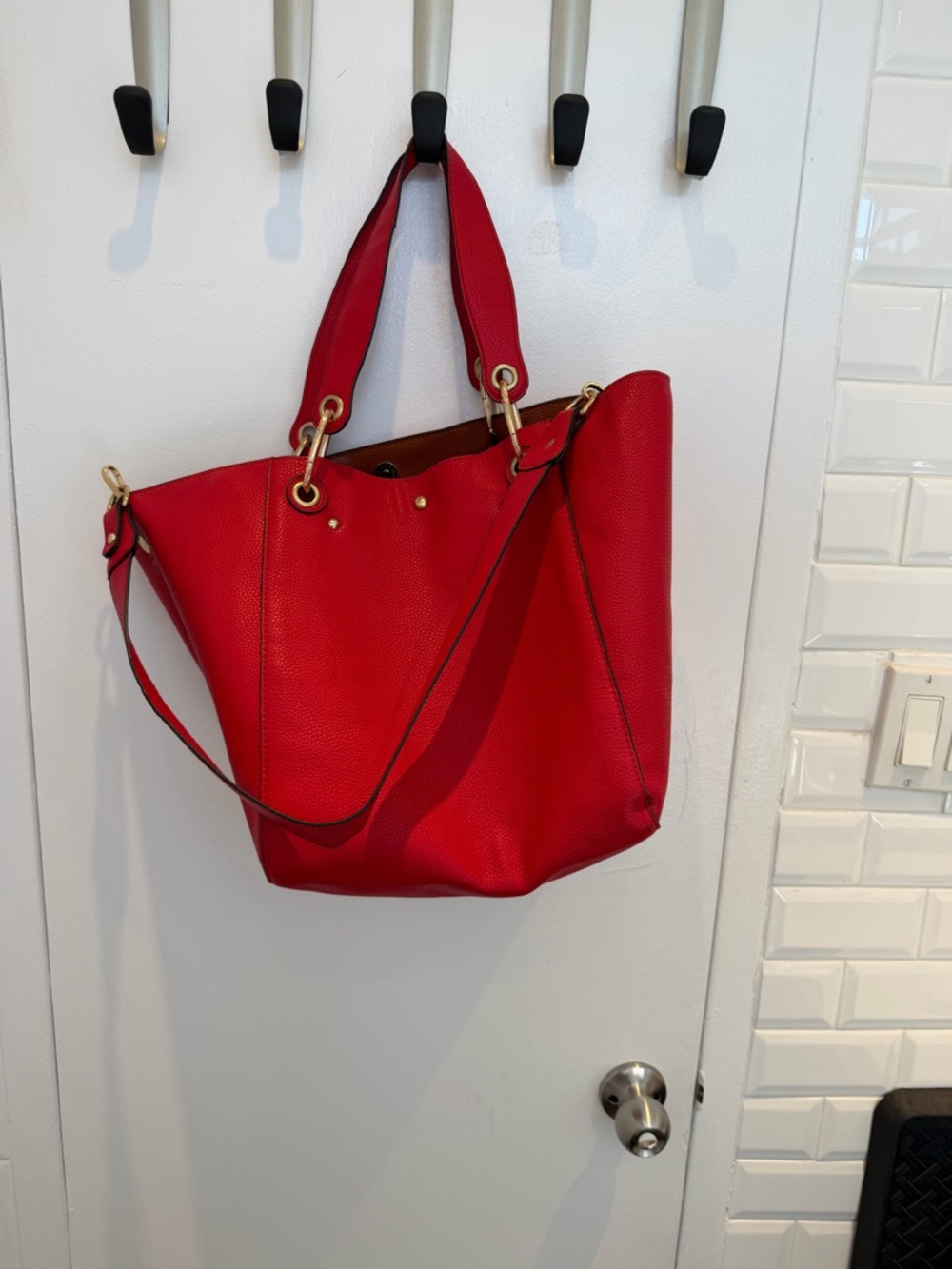 Red Vegan Leather Tote Handbag - Unbranded